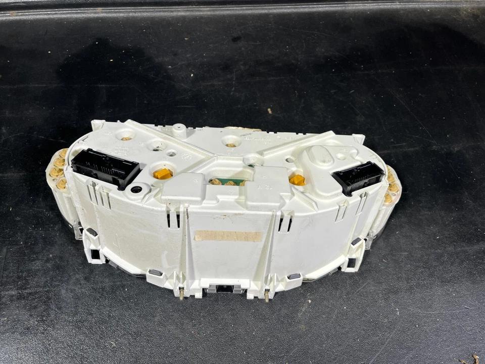 2004-2008 CHRYSLER CROSSFIRE INSTRUMENT CLUSTER SPEEDOMETER AT OEM - Image 4 of 4