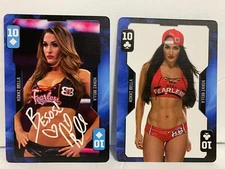 PAIR 2019 NIKKI BELLA Wrestling Playing WWE Card Women's Evolution Aquarius