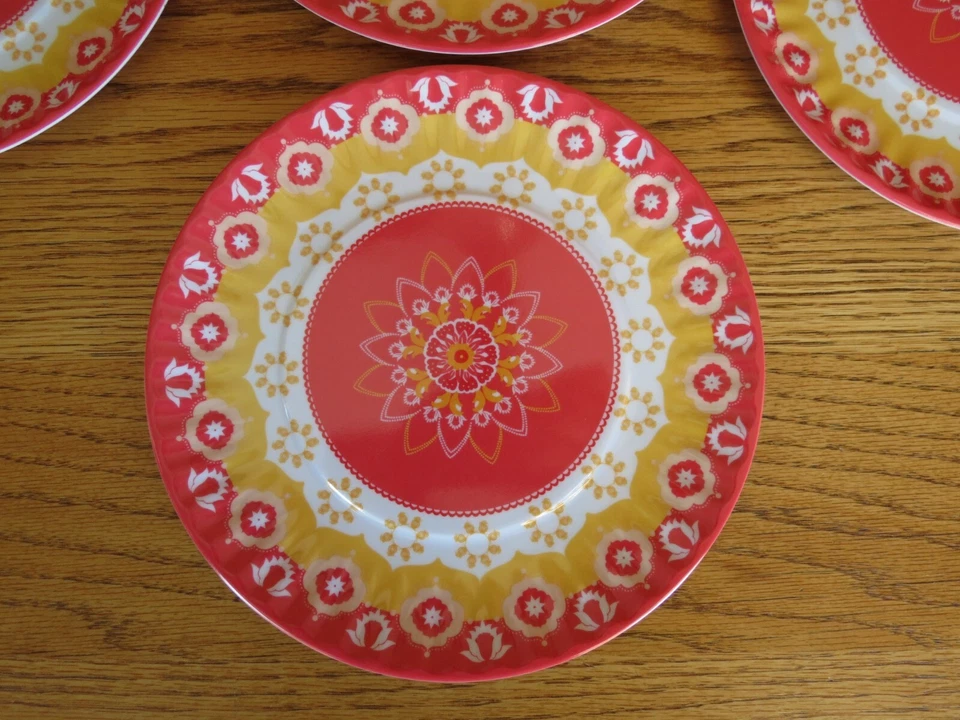 Cynthia Rowley Plates Lunch Dessert Salad 8 Inch Melamine Floral Set of 8 - Image 2 of 4