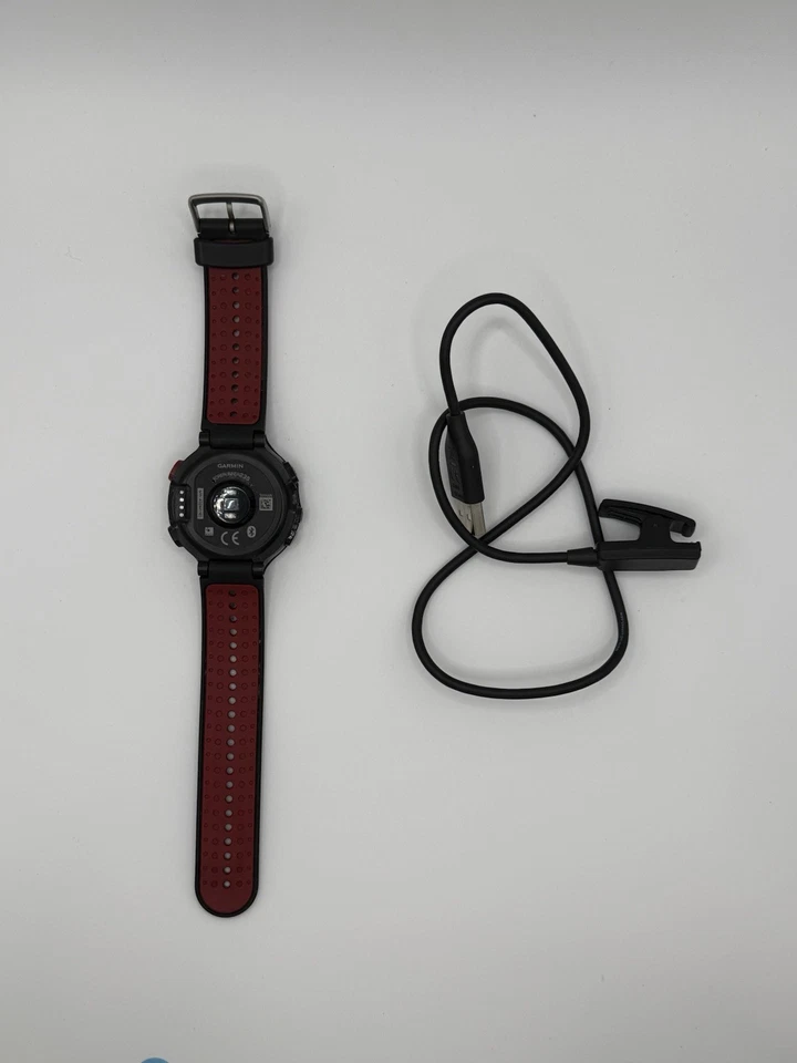 Garmin Forerunner 235 GPS Sportuhr schwarz rot – inkl. Ladekabel - Bild 3 von 3