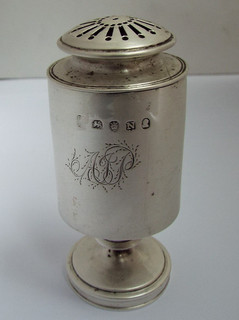 SUPERB GENUINE ENGLISH ANTIQUE GEORGIAN 1808 STERLING SILVER POUNCE POT DUSTER