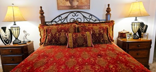 SHERRY KLINE LUXURY DAMASK POLYESTER KING SIZE PILLOW SHAMS (2) China Art Red