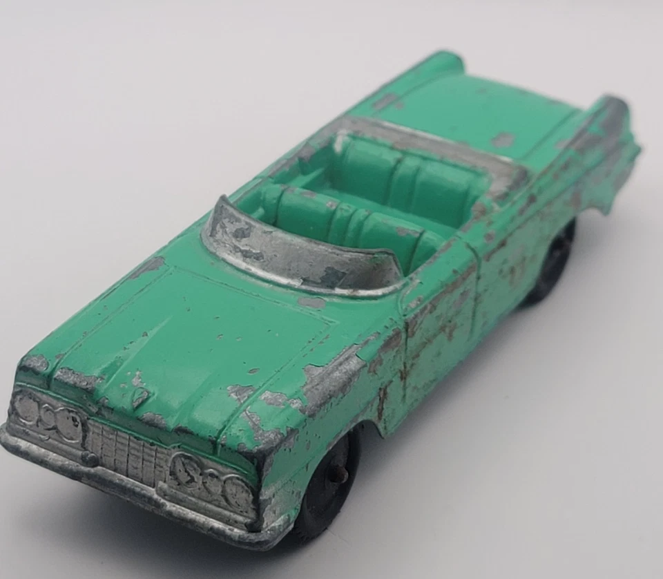 CB51:老式 Tootsietoy 可调式汽车 20 世纪 60 年代绿色压铸 5.5 — 第 3/4 张图片