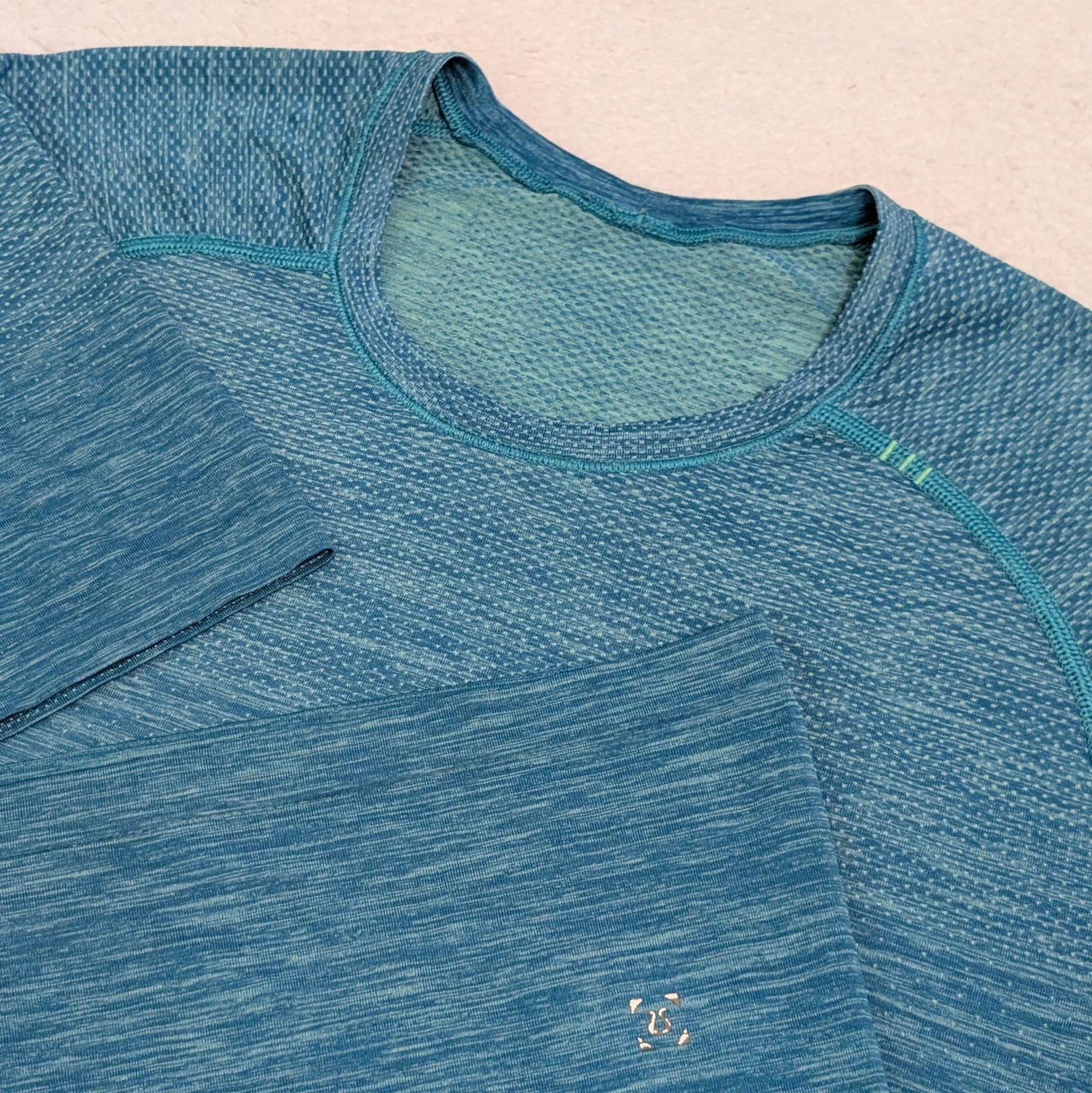 Lululemon Shirt Mens Med Metalvent Tech Tee Stretch Performance Athleisure Blue