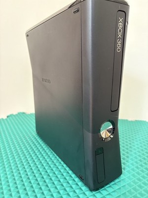 Microsoft XBox 360 S Slim Model 1439 Console Only - Tested & Working great