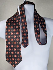 Ferrell Reed Tie Mens 59x4 Silk Handsewn Geometric Patterned Classic Necktie