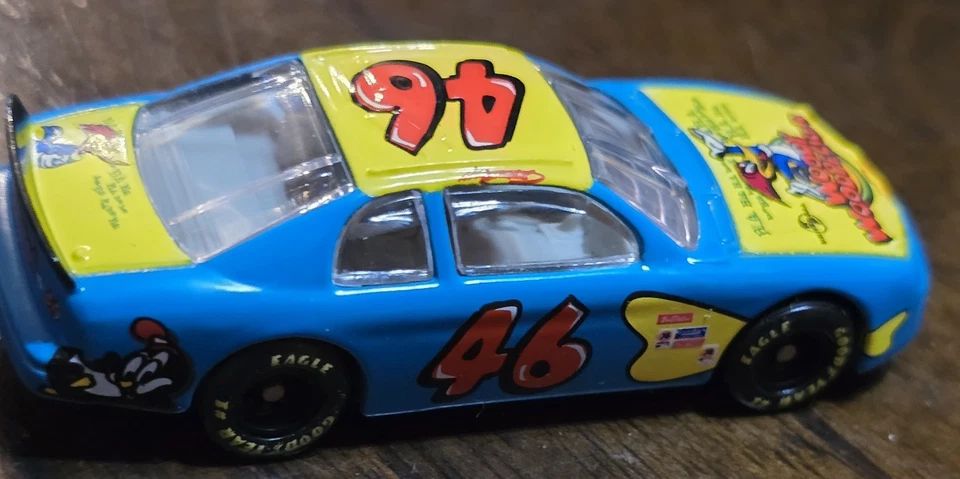 3 英寸 Revell Woody The Woodpecker #46 1: 64 压铸 Wally Dallenbach 散装赛车 — 第 4/4 张图片