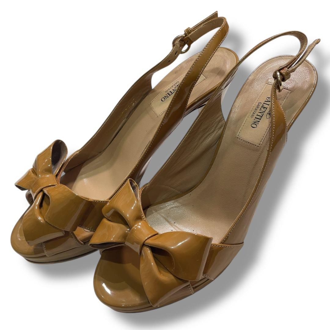 VALENTINO GARAVANI Pumps 37 Patent Leather Camel Color Elegant Design thumbnail 2