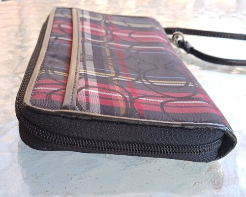COACH F15487 VINTAGE SOHO BLACK & RED PLAID SIGNATURE C CANVAS HOBO & WALLET SET - Picture 19 of 22