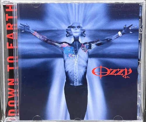 OZZY OSBOURNE - DOWN TO EARTH, CD ALBUM, (2001) *LIKE NEW*