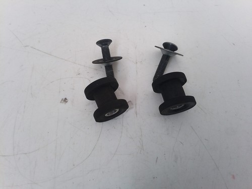 BMW R1200 RT 2005-2009 Gummipuffer Halter Rahmen Kombiinstrument...