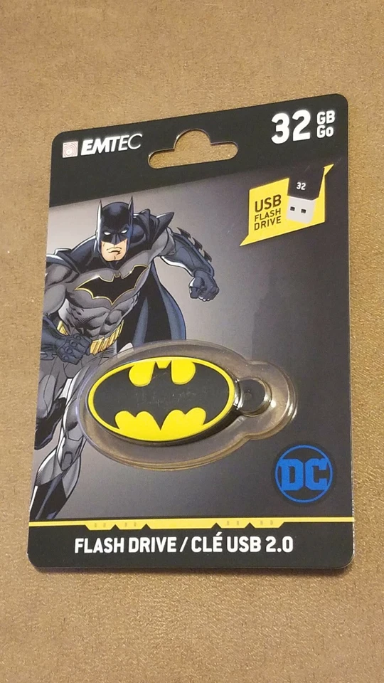 3x 32GB USB 2.0 Flash Drive DC Comics Trinity Wonder Woman Batman Superman  - Image 2 of 4