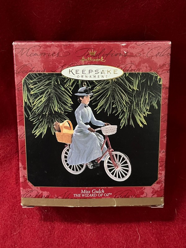 1997 Hallmark Miss Gulch The Wizard of Oz Ornament