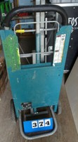 Makita WST01 Large Rising Base Miter Saw Stand