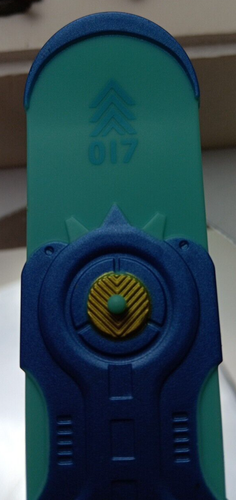 Fortnite Victory Royale Blue Driftboard with Motorized Base plus Accessories - Picture 7 of 14