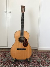 Larrivee. Electric  Acoustic Guitar