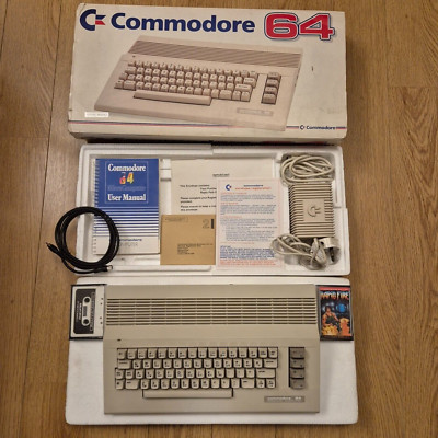 Commodore C64C Boxed Refurbished Computer 64K Vintage Konvolut getestet funktioniert