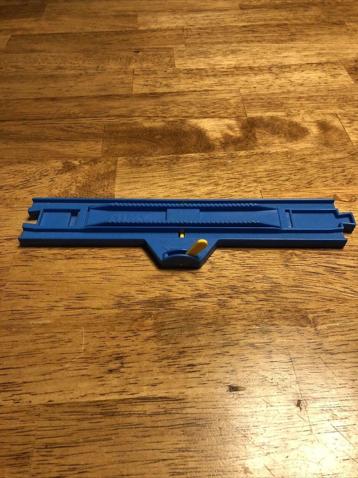 Elevador Tomy Thomas Trackmaster Stop Go Foto 2 de 4