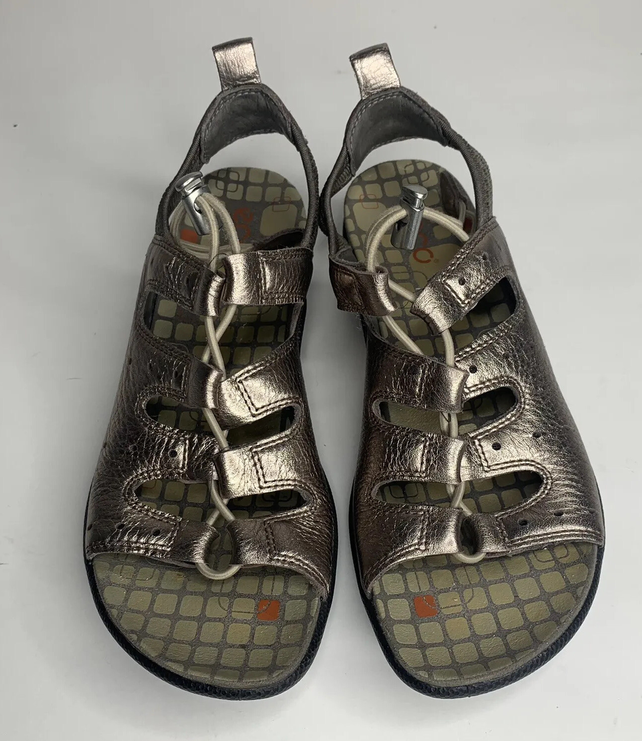 ecco toggle sandals