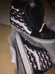 vans sk8 hi x independent