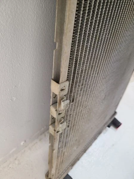 2005-2008 CHEVROLET AVEO Radiator Hatchback With AC Opt C60   - Imagem 4 de 4