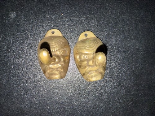 Japanese Tengu Long Nose mask Brass Wall Hook - Picture 3 of 3