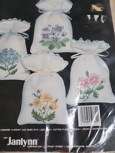 Janlynn Counted Cross Stitch Kit Vintage 1987 Wildflower Sachet Bags #50-869 Neu - Bild 4 von 6