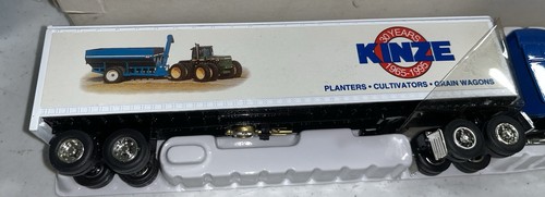 SpecCast KINZE Peterbilt Semi Truck 1935-1995 Planter Grain Cart 1/64 NIB - Picture 6 of 10