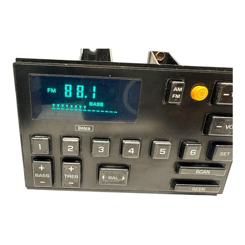 88-94 OBS Chevy GMC C/K Silverado BLACK BUTTON Dash AM/FM Radio Stereo Receiver - Picture 4 of 16