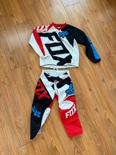FOX RACING 180 motorcross Kids Jersey Sz KM & Pants Sz K4 Multicolor