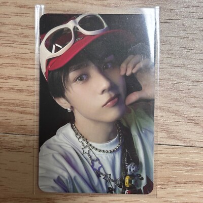 WayV Kun Hendery Yangyang 6th Mini Album Frequency Photobook Ver