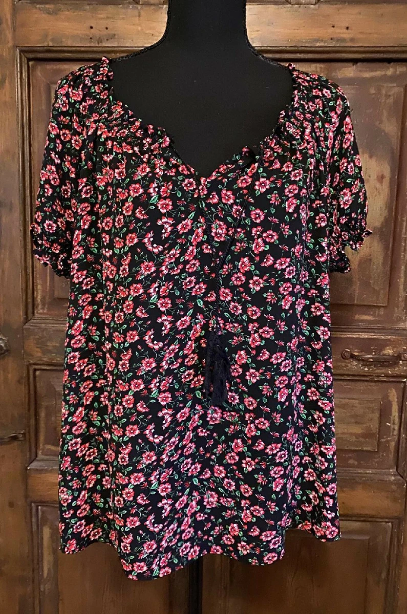 Chelsea and theodore floral sweater top