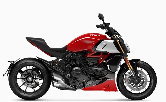 Ducati Diavel 1260 1260 S 2019 21 Belly Pan Right Red Black eBay