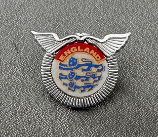 ENGLAND FOOTBALL TEAM 1970'S / 80'S VINTAGE PIN BADGE