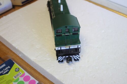 MTH 30-2157-1 O Gauge Southern NW2 Diesel Switcher w/PS1 #1039 LN/Box (R-103) - Picture 4 of 7