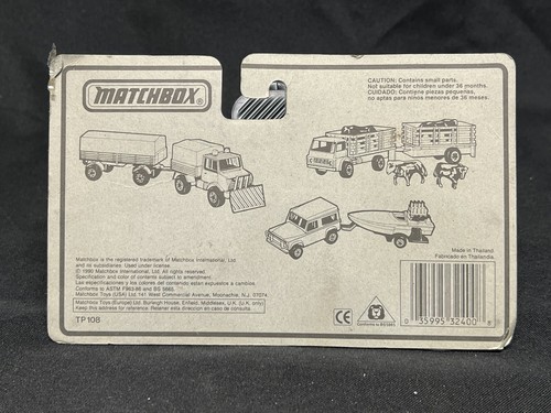 Matchbox Twin Pack TP-108 Green Ford Tractor and Hay Trailer - NIP - Picture 6 of 6