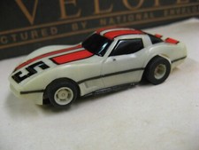 Tyco Vintage HO 1980 - 1990 Nite Glow Chevrolet Corvette,  5, Red Accents