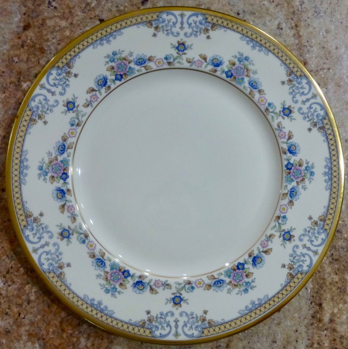 5 PIECE - SERVICE FOR 1 - MINTON - ROYAL DOULTON - AVONLEA | eBay