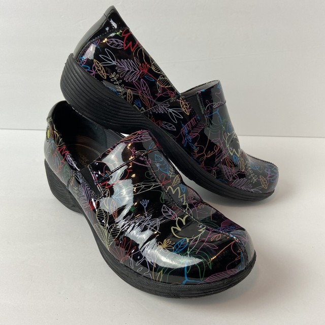 dansko work wonders coral