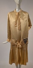 FLAPPER 1920  S YELLOW SILK SATIN DRESS W CUTOUT DETAILED POCKET