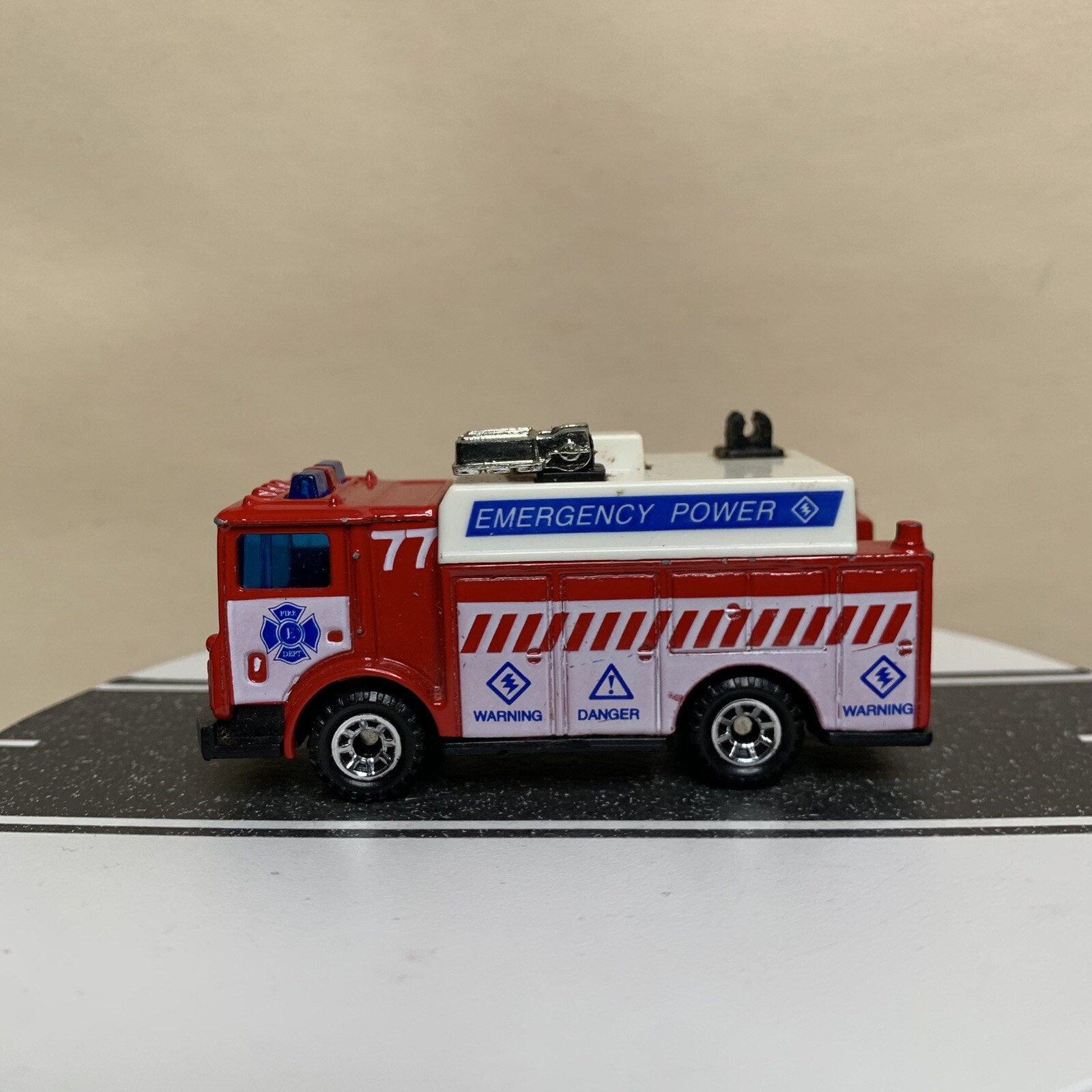 Picture 1 of 12