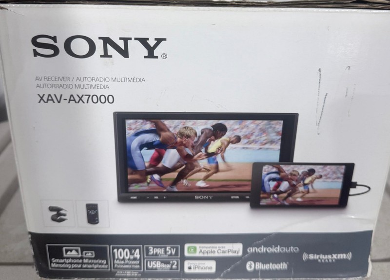 Sony XAV-AX7000 6.95" Car Stereo Multimedia Receiver/Harley Harness Included