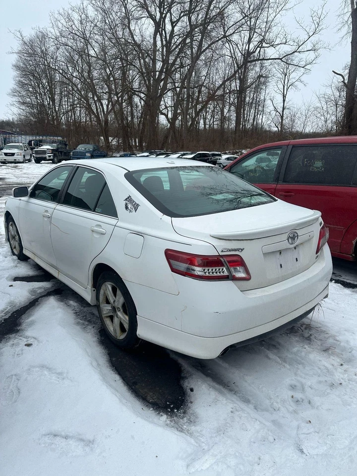 10 11 TOYOTA CAMRY Air Conditioning AC Compressor - Image 4 of 4