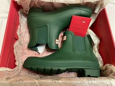 NEW w/ BOX-Size 8: Hunter Women's Original Chelsea Rain Boot - Green