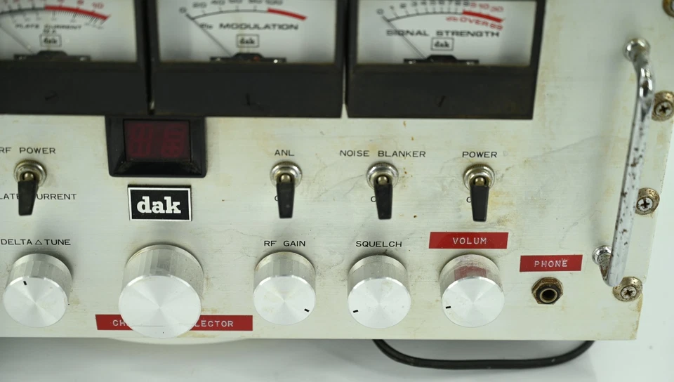 Estación base de radioteléfono DAK Mark IX de colección Foto 4 de 4