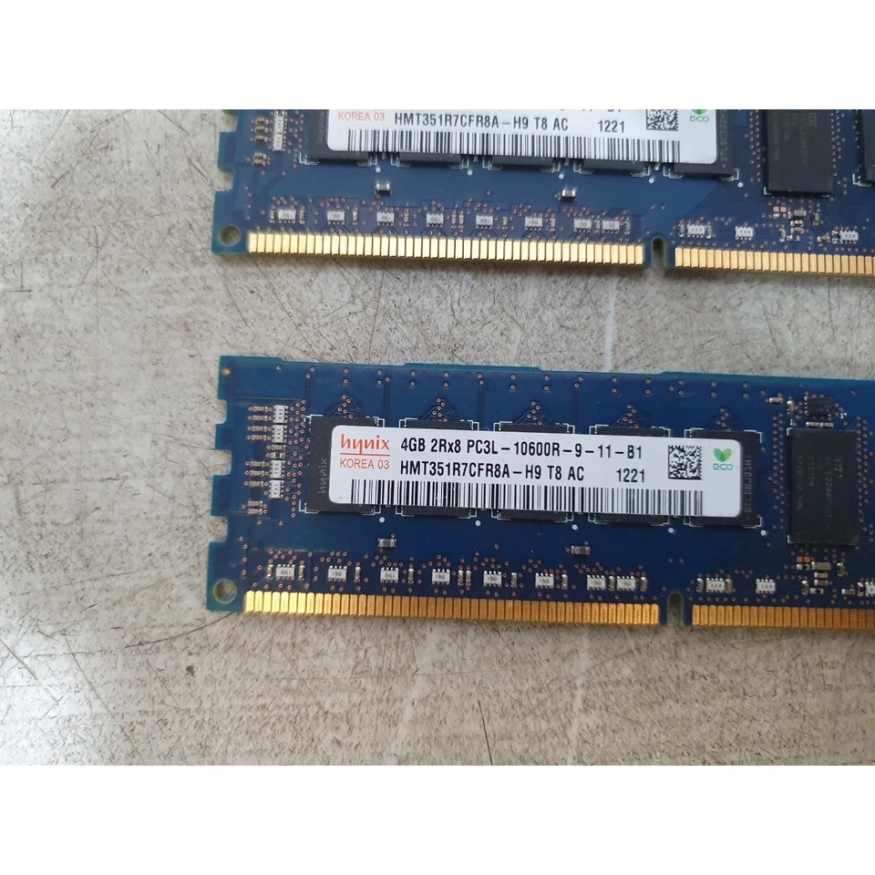 Lot of 2 Hynix HMT351R7CFR8A-H9 Memory Module 4GB DDR3 SDRAM PC3-10600 1333-MHz - Image 3 of 4