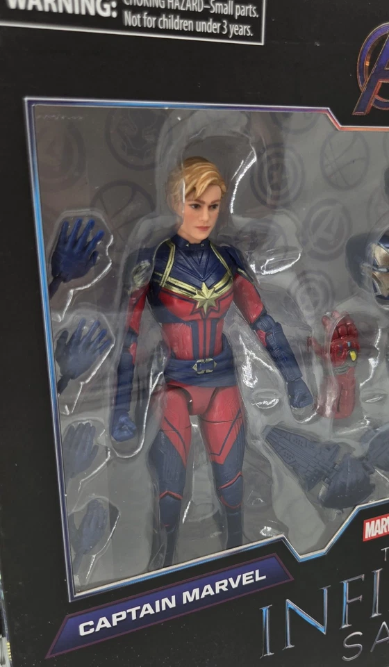 Marvel Legends Vengadores Capitana Marvel y Pepper Potts Traje de Rescate 6" Paquete de 2 Set Foto 2 de 4