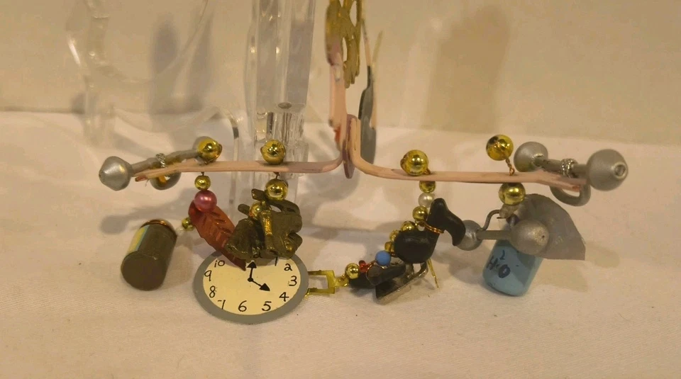 Металлическое украшение Karen Rossi Fanciful Flights для фитнеса сумасшедшей диеты леди Рождество - Изображение 2 из 4