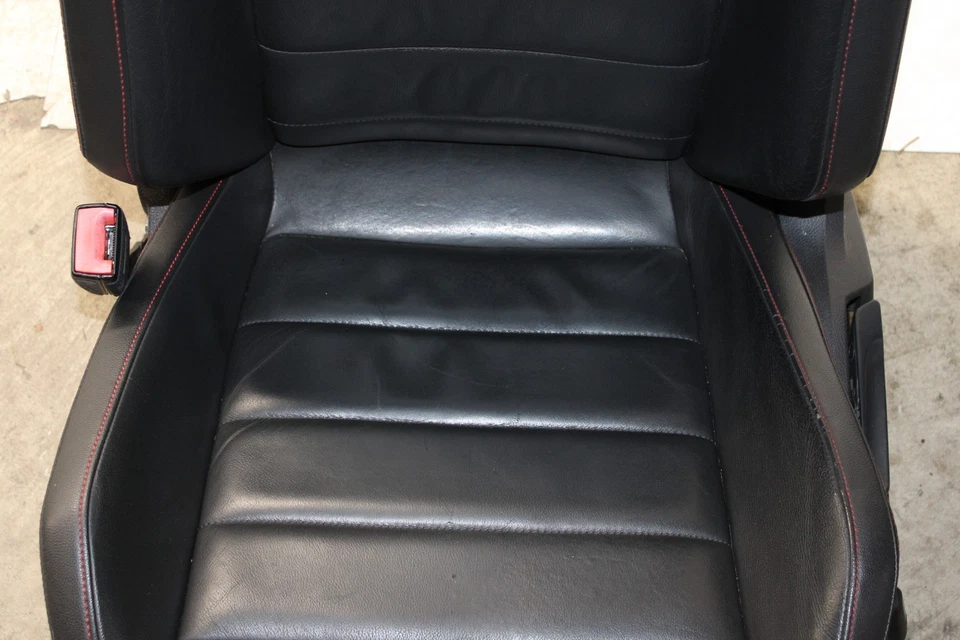 Conjunto completo de assentos de couro 2015-2021 Volkswagen GTI 4Dr fabricante de equipamento original LX110 - Imagem 4 de 4