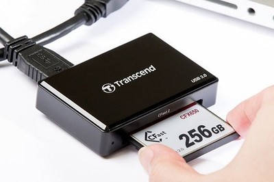 Transcend RDF2 - Kartenleser (CFast Card Typ I, CFast Card Typ II)